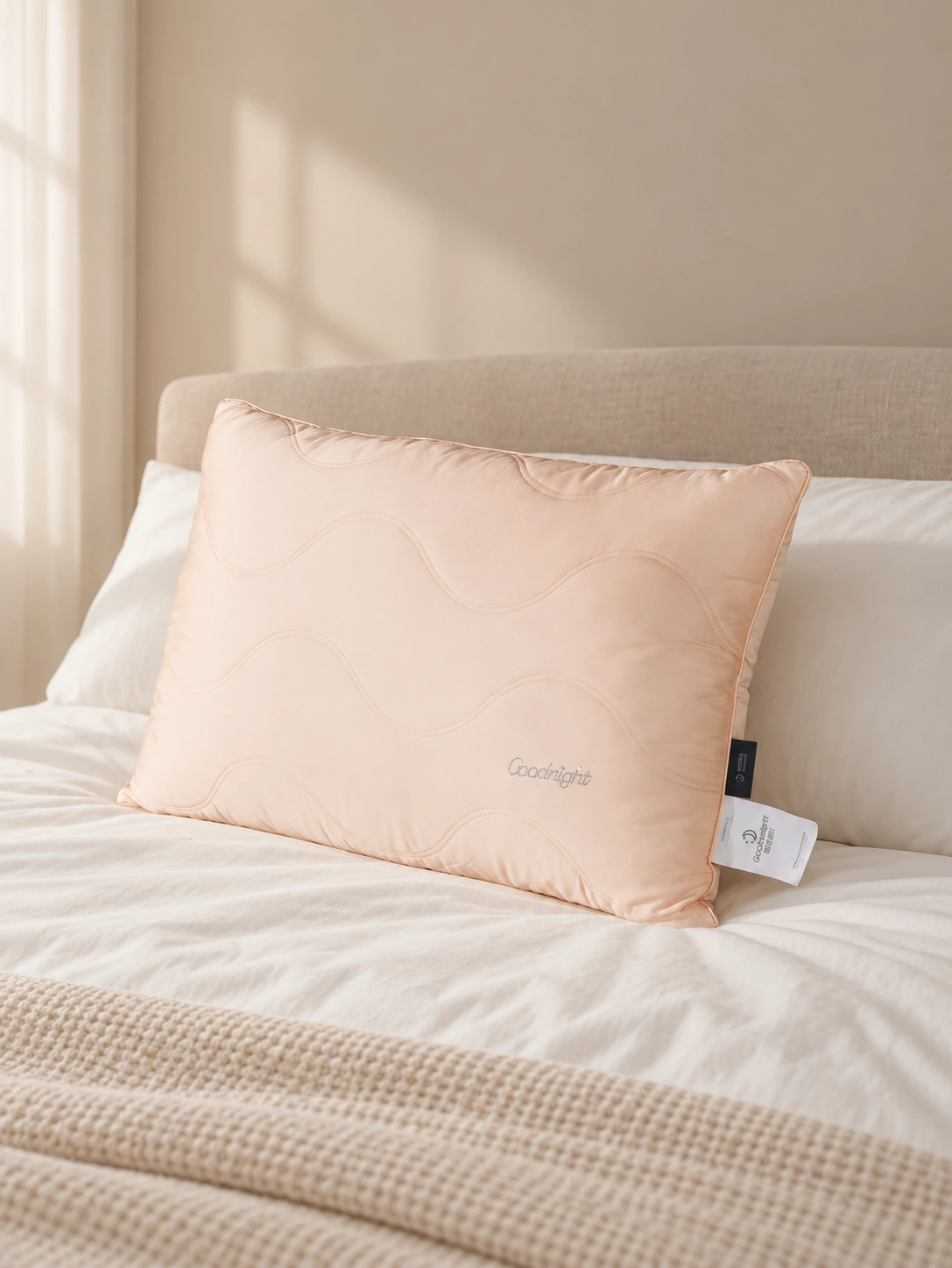 Amino Acid Silk Protein Pillow: Guestroom bed