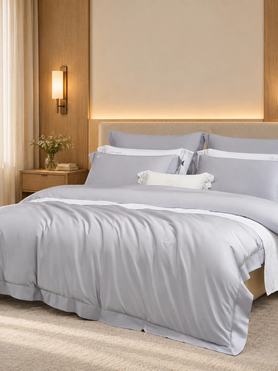 Fanxing Four-Piece Bedding Set: Hotel bedroom