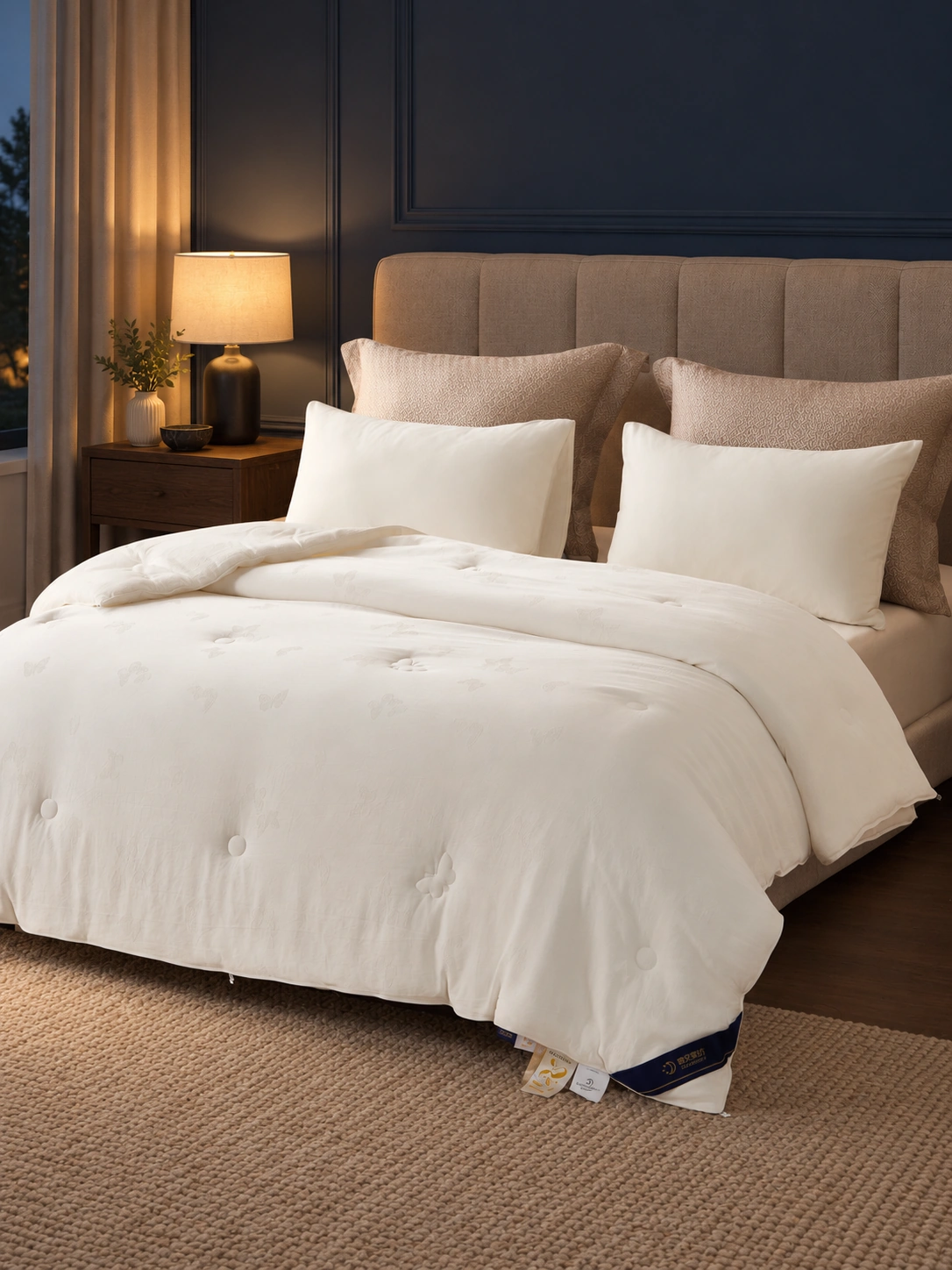 Fuguang Tian Can Spring/Autumn Quilt: Quiet navy evening bedroom