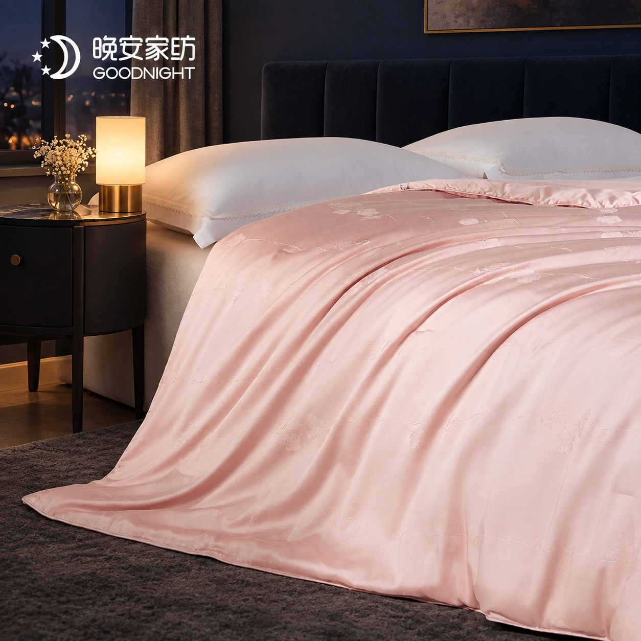 Meigui Miyu Mulberry Silk Spring/Autumn Quilt: Navy night bedroom · Scene illustration