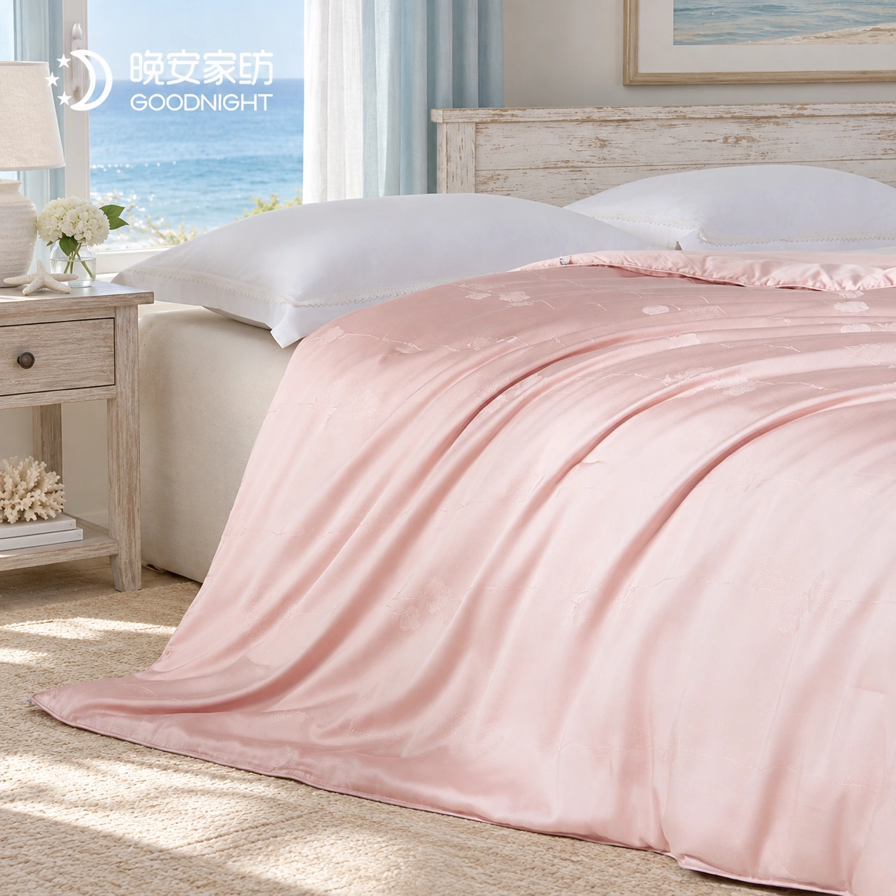 Meigui Miyu Mulberry Silk Spring/Autumn Quilt: Coastal bedroom · Scene illustration