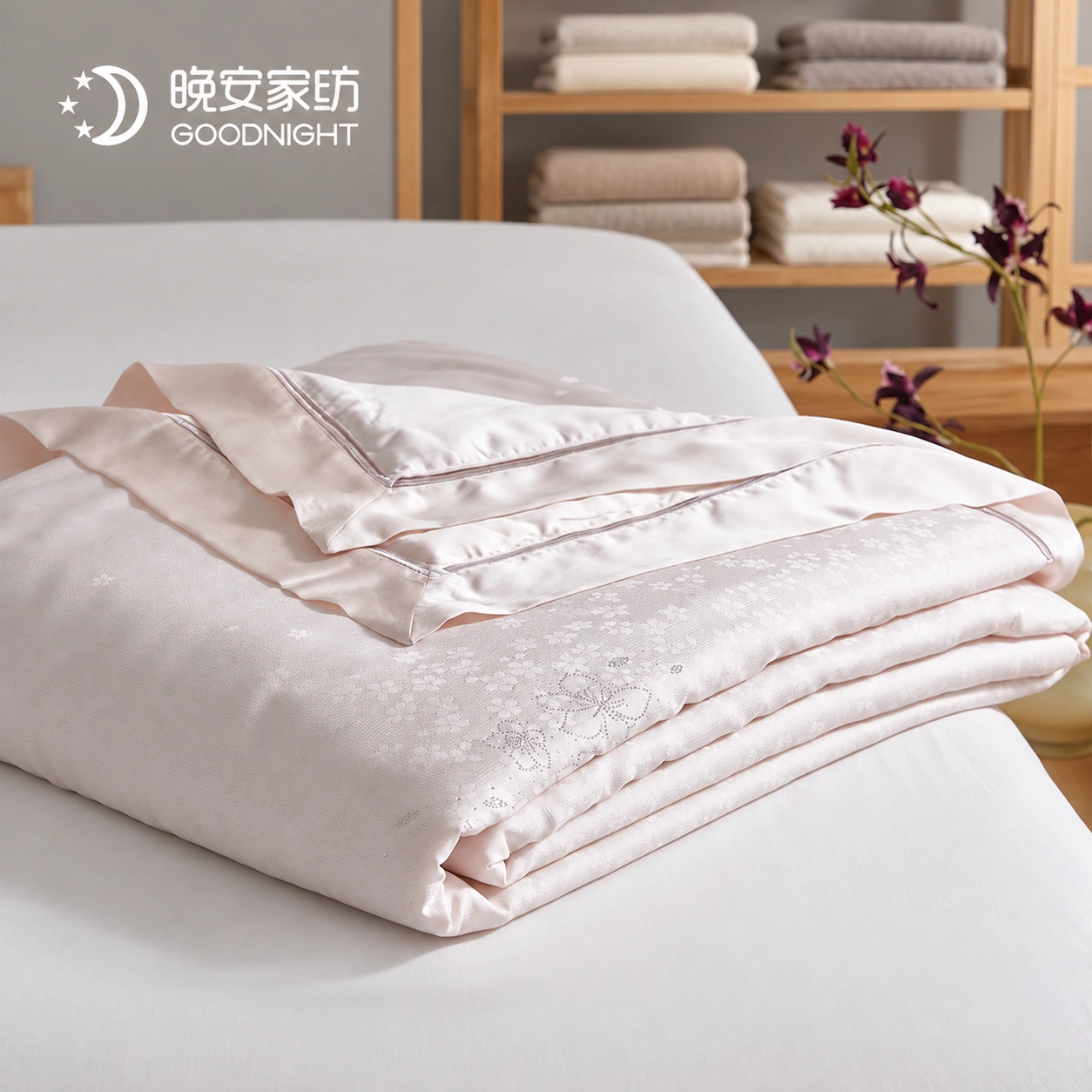 Nicai Tiansi Canbao Summer Quilt — Pink: Bedding showroom · Scene illustration