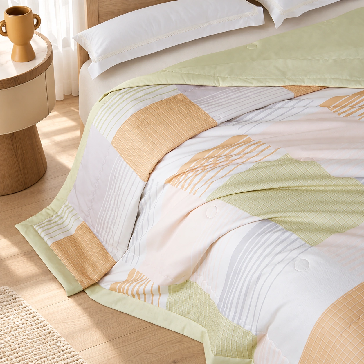 Nuandiao Tiansi-Cotton Summer Quilt: Bright window bedroom