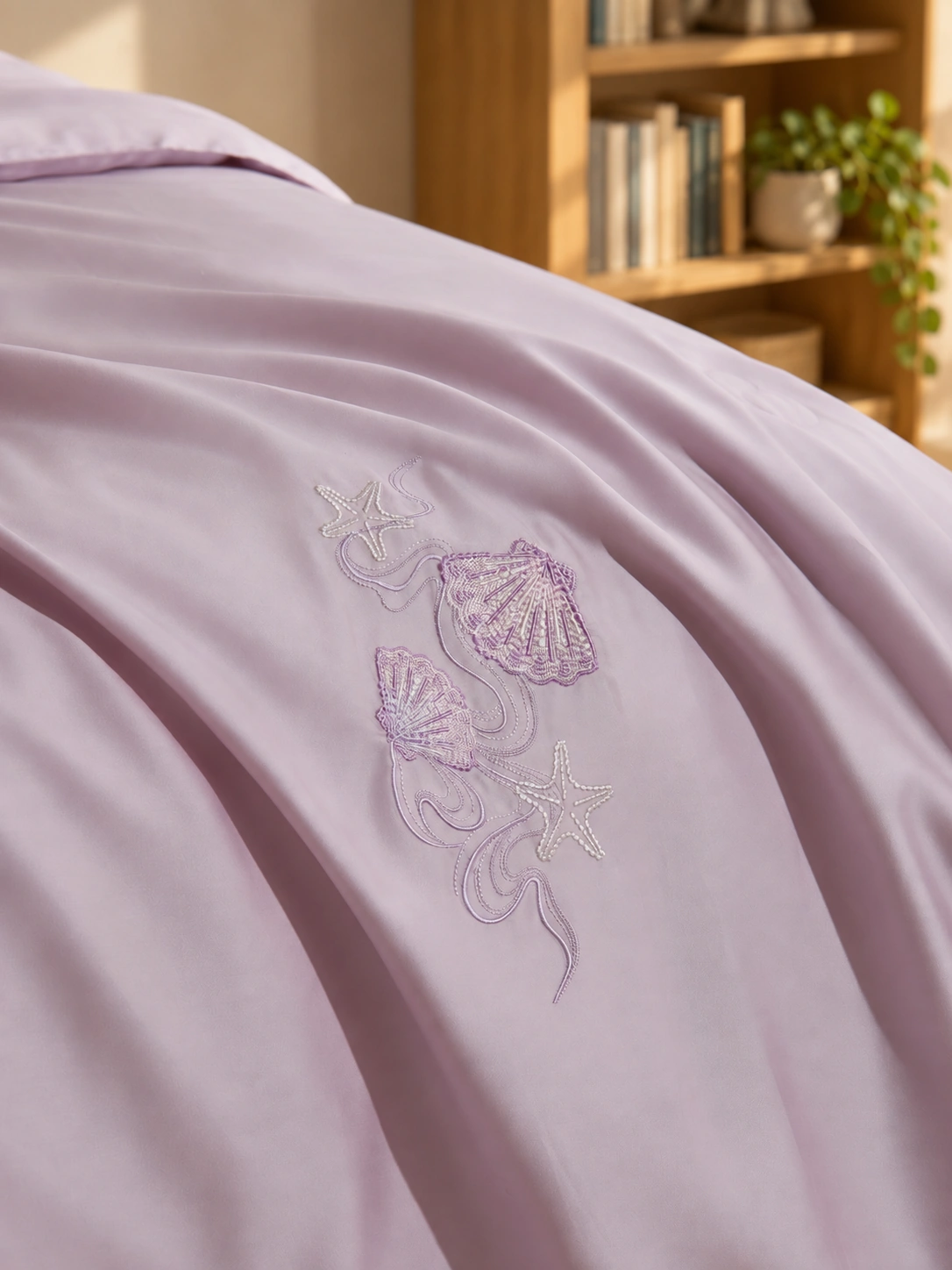 Xingchen Shatan Canbao Summer Quilt: Bedroom reading corner