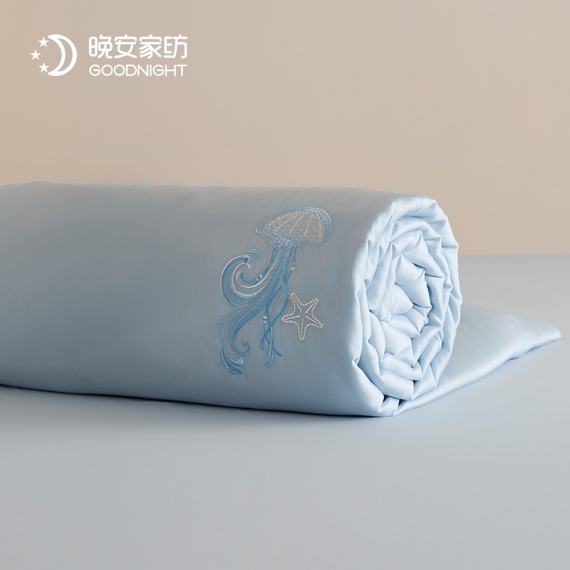 Lanhai Liuguang Canbao Summer Quilt