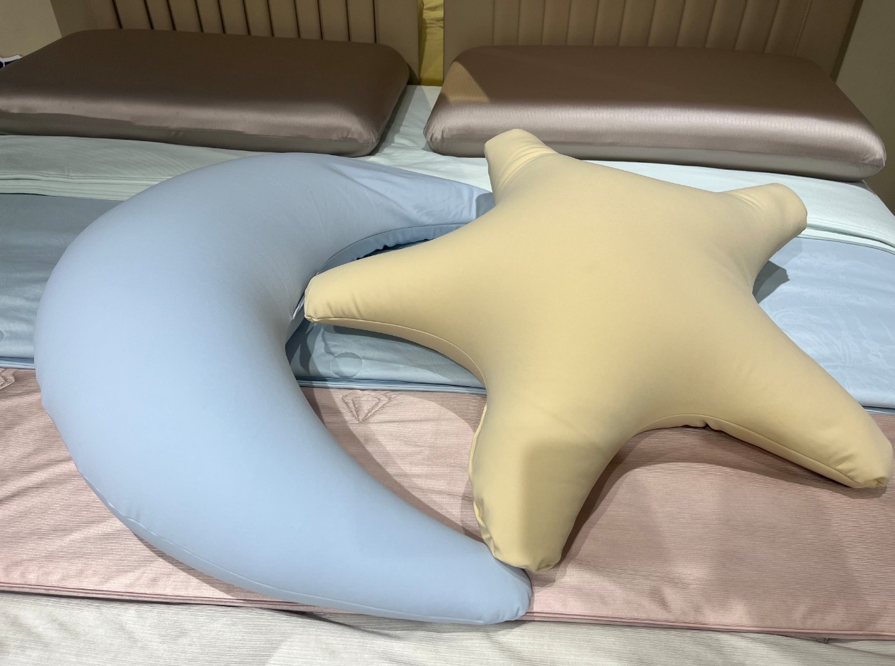 Cushions style reference (supplier source image)